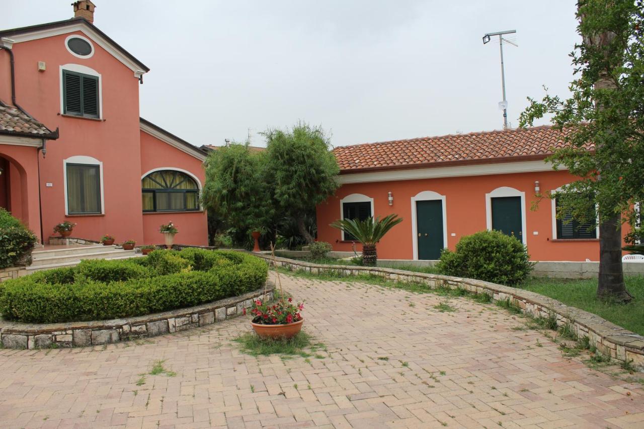 كاباتشو - بايستوم Agriturismo Agri Mediterraneo المظهر الخارجي الصورة